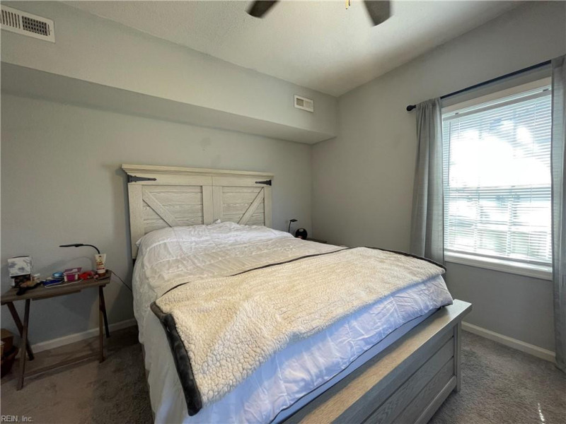 Photo 24 of 47 residential for sale in Chesapeake virginia