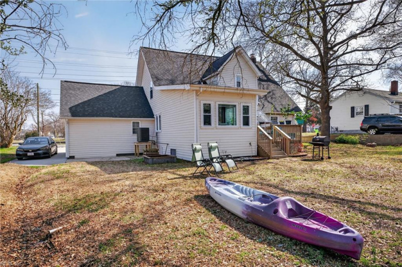 Photo 33 of 47 residential for sale in Chesapeake virginia