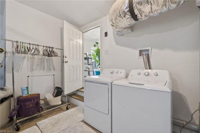 Photo 35 of 47 residential for sale in Chesapeake virginia