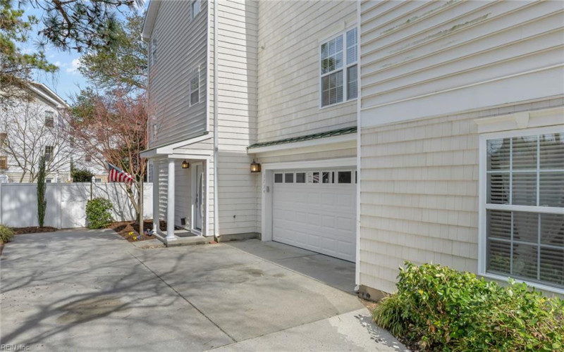 Photo 2 of 46 residential for sale in Virginia Beach virginia Photo 2 of 46 residential for sale in Virginia Beach virginia