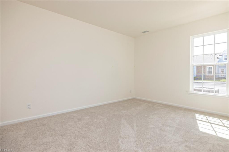 Photo 12 of 16 residential for sale in Suffolk virginia
