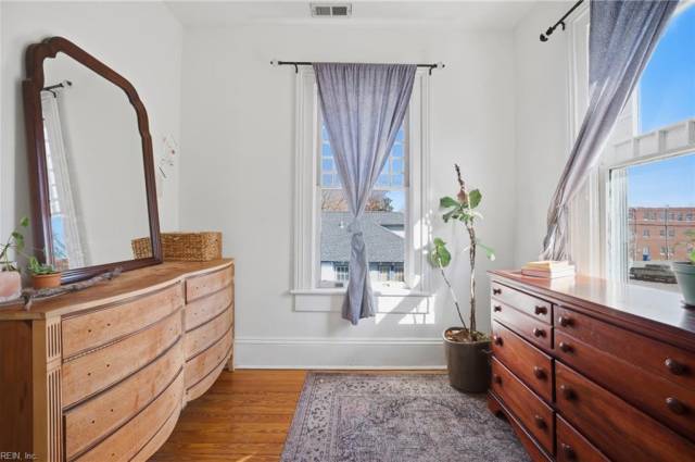 Second floor bedroom