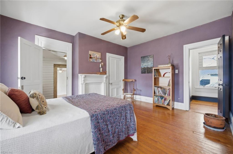 Photo 31 of 48 residential for sale in Chesapeake virginia