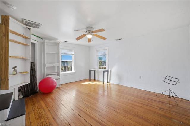 Second floor bonus room