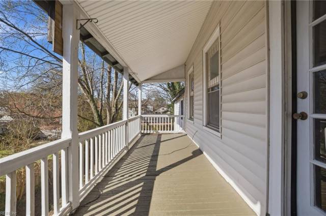 Second floor balcony
