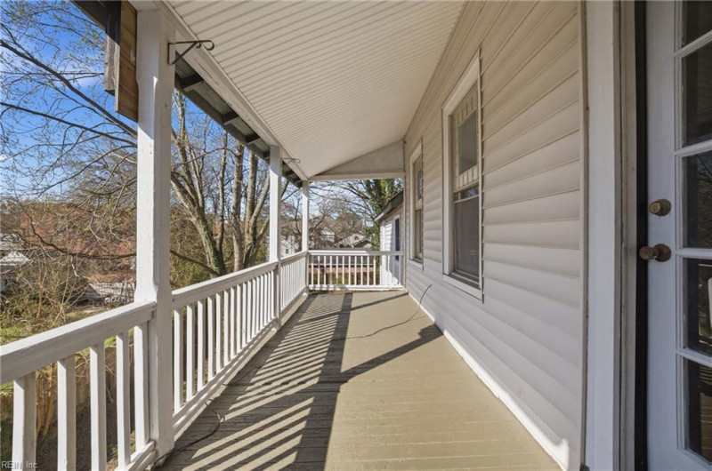 Photo 40 of 48 residential for sale in Chesapeake virginia
