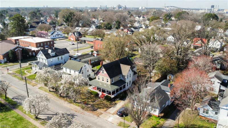 Photo 43 of 48 residential for sale in Chesapeake virginia