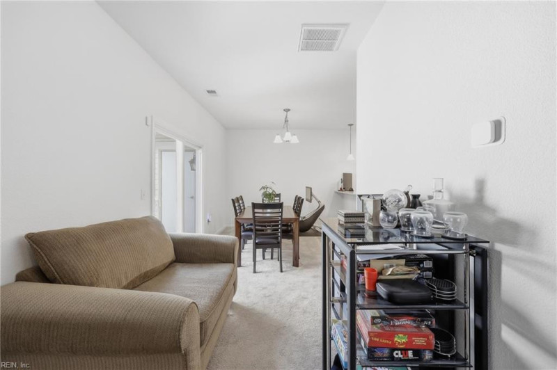 Photo 10 of 48 residential for sale in Virginia Beach virginia