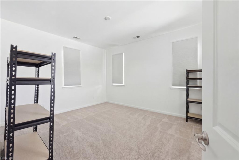 Photo 12 of 48 residential for sale in Virginia Beach virginia