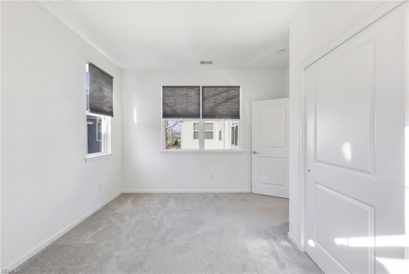 Photo 34 of 48 residential for sale in Virginia Beach virginia