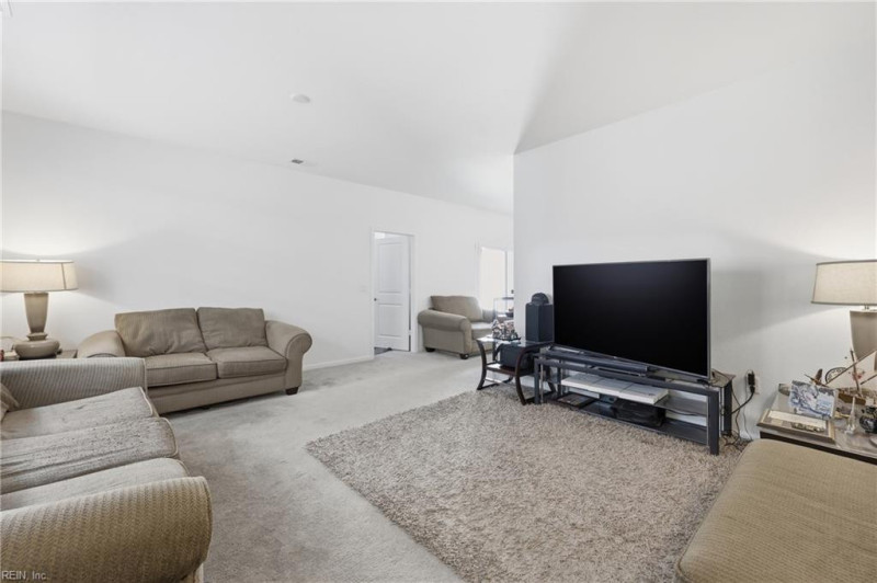 Photo 7 of 48 residential for sale in Virginia Beach virginia