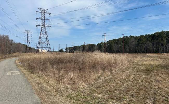 2402 Wolf Trap Road, York County, VA 23692