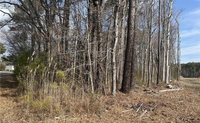 2402 Wolf Trap Road, York County, VA 23692