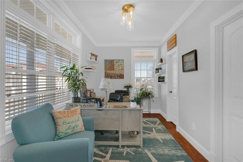 Photo 11 of 50 residential for sale in Hampton virginia
