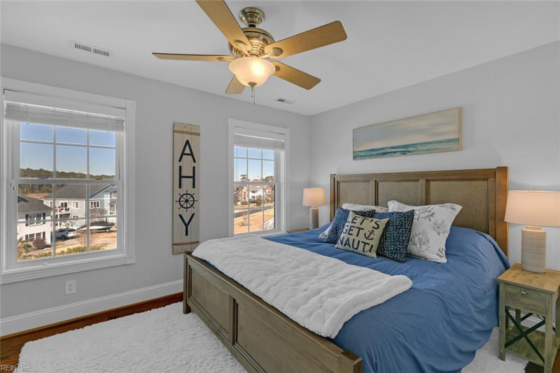 Photo 12 of 50 residential for sale in Hampton virginia
