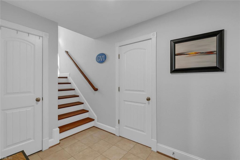 Photo 19 of 50 residential for sale in Hampton virginia