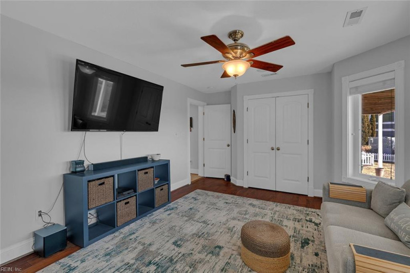 Photo 21 of 50 residential for sale in Hampton virginia