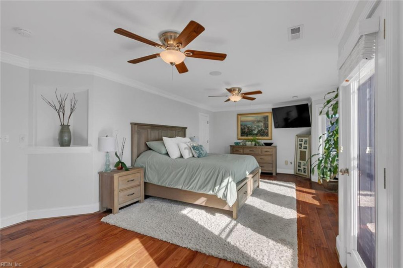 Photo 26 of 50 residential for sale in Hampton virginia