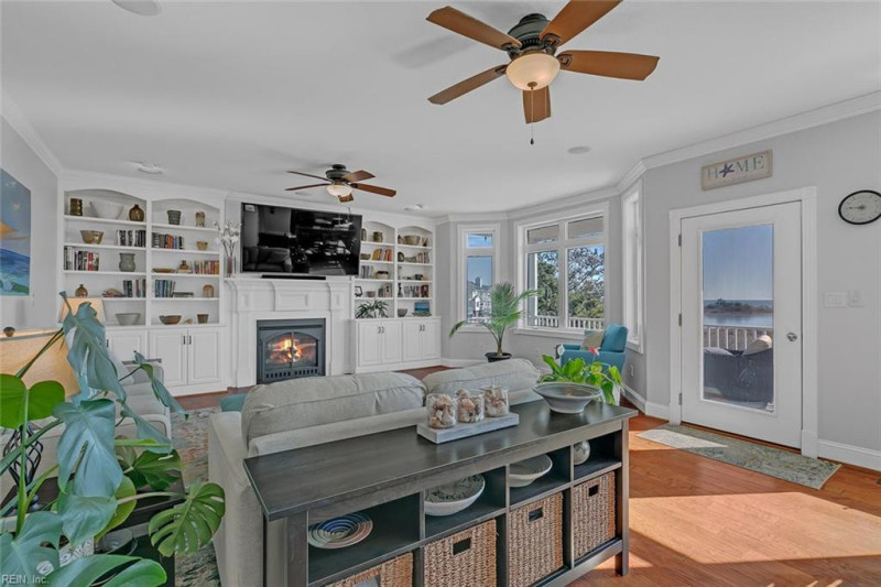 Photo 29 of 50 residential for sale in Hampton virginia