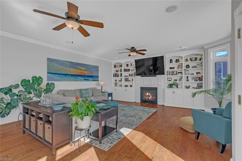 Photo 31 of 50 residential for sale in Hampton virginia