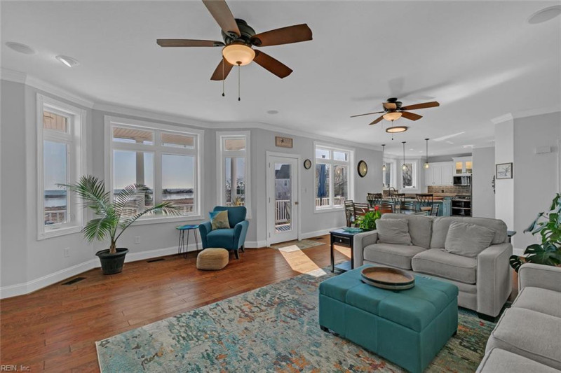 Photo 33 of 50 residential for sale in Hampton virginia