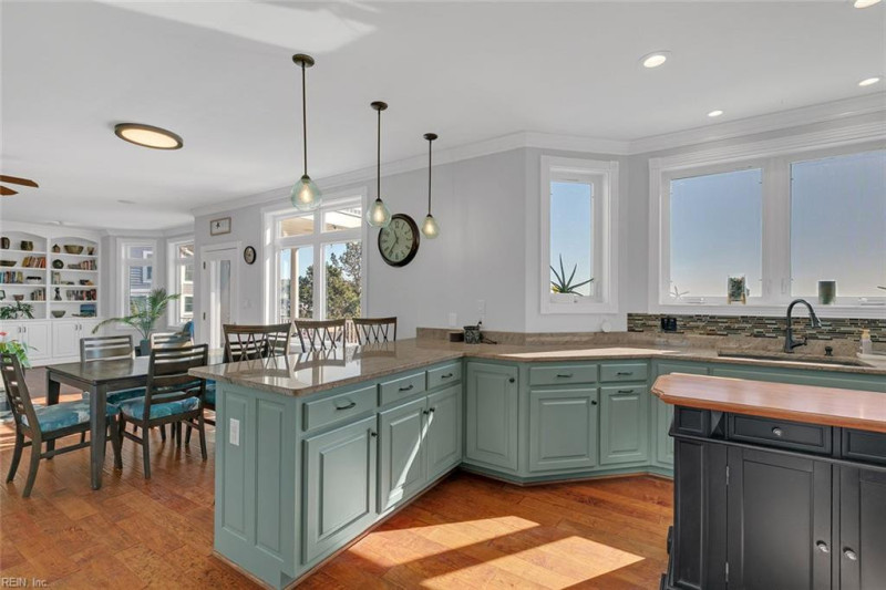 Photo 39 of 50 residential for sale in Hampton virginia