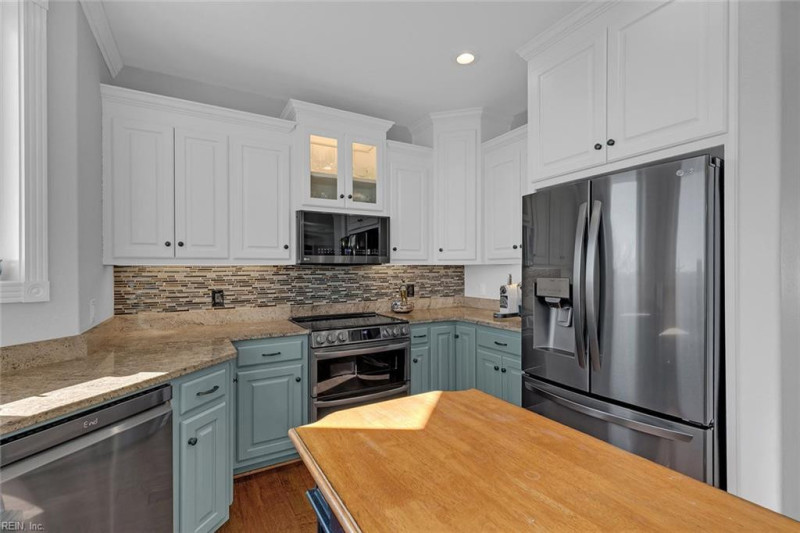 Photo 41 of 50 residential for sale in Hampton virginia