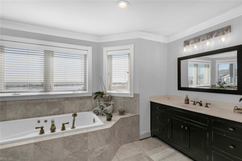 Photo 9 of 50 residential for sale in Hampton virginia