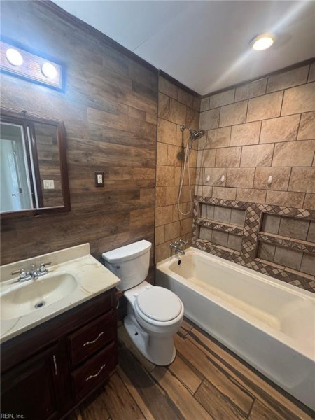 Photo 5 of 8 residential for sale in Suffolk virginia Photo 5 of 8 residential for sale in Suffolk virginia