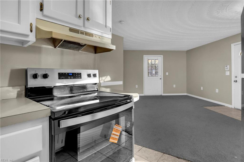 Photo 4 of 15 residential for sale in Norfolk virginia