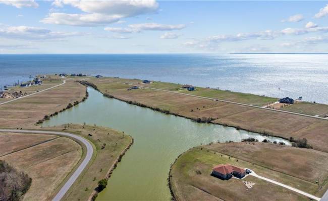 136 Bald Eagle Pointe Drive, Perquimans County, NC 27944