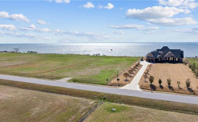 136 Bald Eagle Pointe Drive, Perquimans County, NC 27944