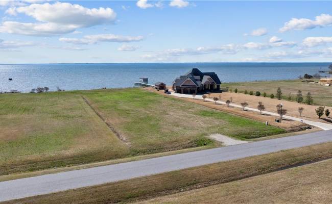 136 Bald Eagle Pointe Drive, Perquimans County, NC 27944