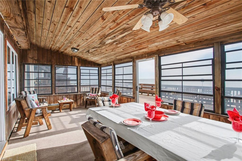 Photo 19 of 36 residential for sale in Hampton virginia