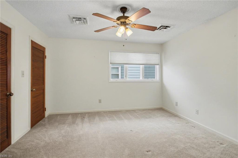 Photo 24 of 36 residential for sale in Hampton virginia
