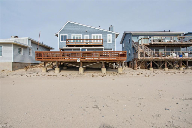 Photo 34 of 36 residential for sale in Hampton virginia
