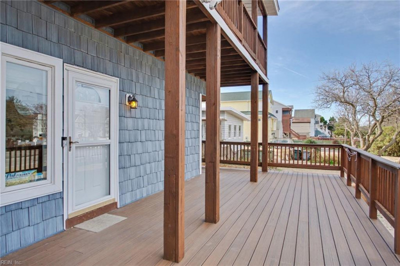Photo 4 of 36 residential for sale in Hampton virginia