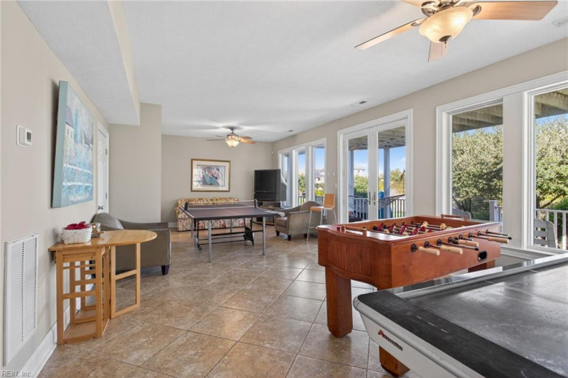 Photo 21 of 40 residential for sale in Norfolk virginia