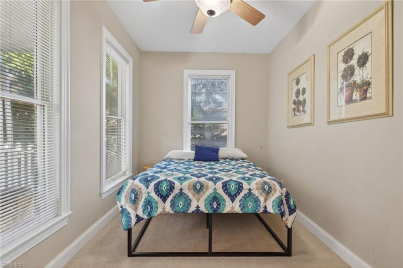 Photo 7 of 40 residential for sale in Norfolk virginia