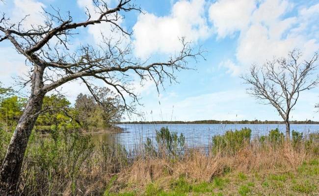 15 King Kove Lane, Hampton, VA 23669