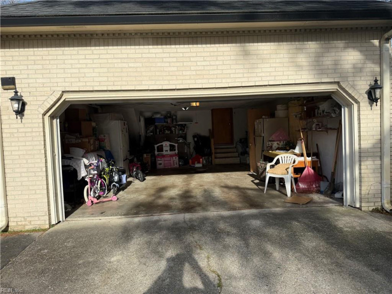 Photo 22 of 25 residential for sale in Chesapeake virginia