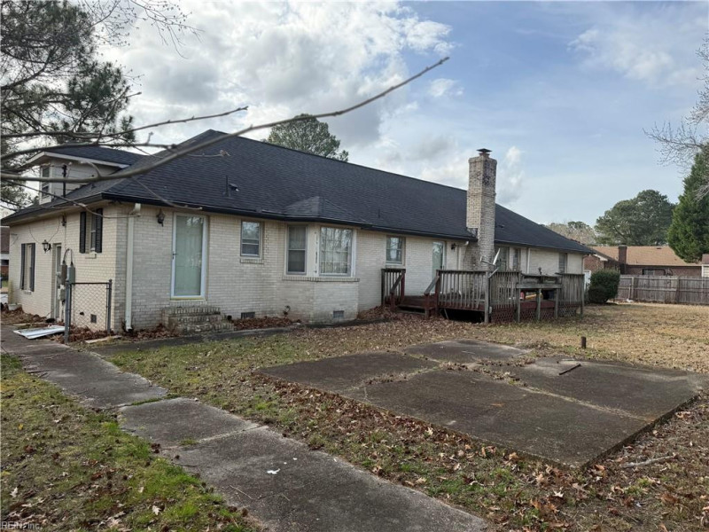 Photo 24 of 25 residential for sale in Chesapeake virginia
