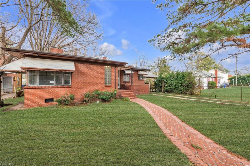 Photo 3 of 31 residential for sale in Norfolk virginia Photo 3 of 31 residential for sale in Norfolk virginia