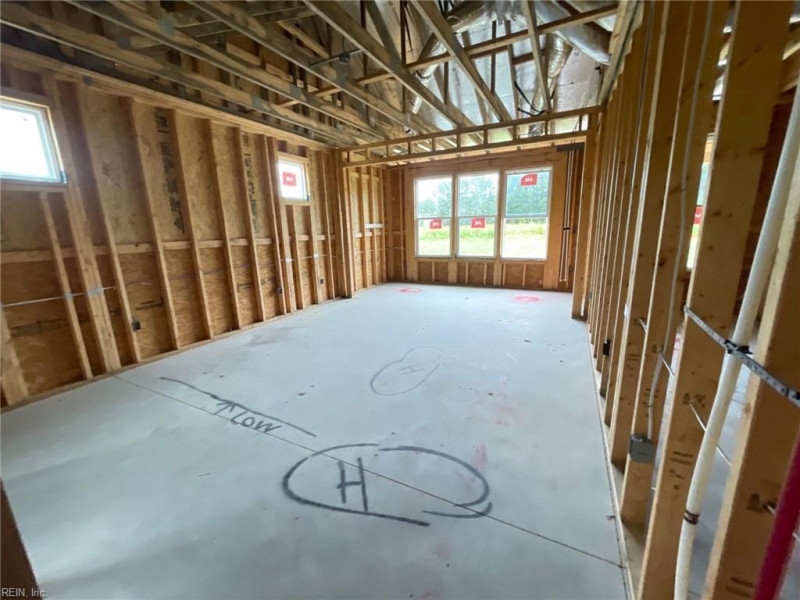 Photo 4 of 39 residential for sale in Chesapeake virginia Photo 4 of 39 residential for sale in Chesapeake virginia