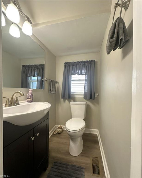 Photo 11 of 16 residential for sale in Portsmouth virginia Photo 11 of 16 residential for sale in Portsmouth virginia