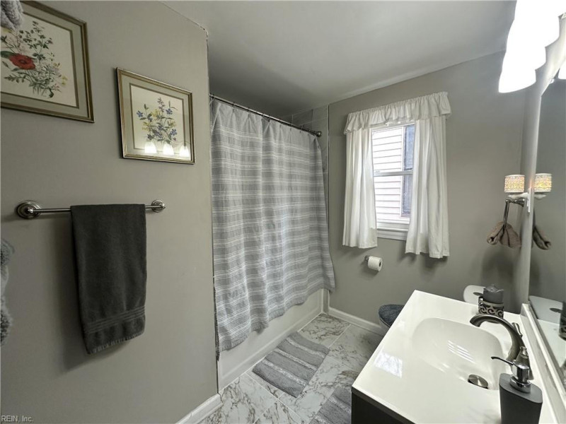 Photo 15 of 16 residential for sale in Portsmouth virginia Photo 15 of 16 residential for sale in Portsmouth virginia