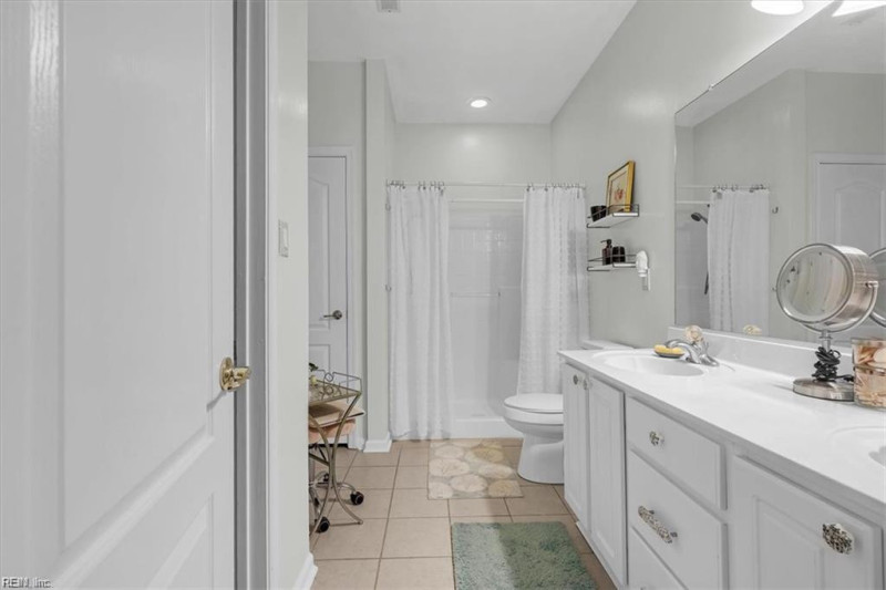 Photo 18 of 38 residential for sale in Newport News virginia Photo 18 of 38 residential for sale in Newport News virginia