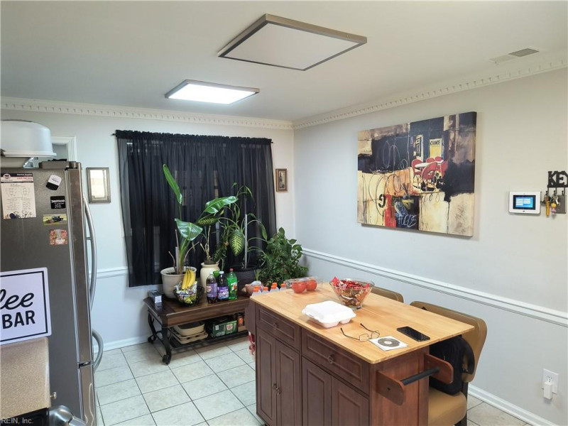 Photo 15 of 34 residential for sale in Portsmouth virginia