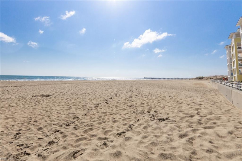Photo 2 of 20 residential for sale in Virginia Beach virginia