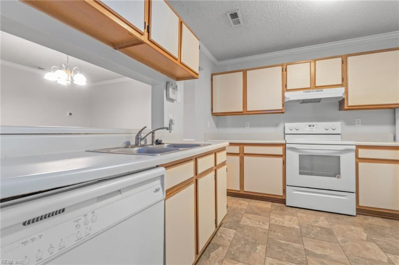 Photo 5 of 19 residential for sale in Virginia Beach virginia Photo 5 of 19 residential for sale in Virginia Beach virginia